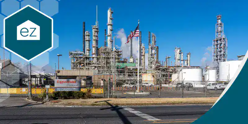 Oil and gas refinery along the Mississippi River in Baton Rouge, Louisiana