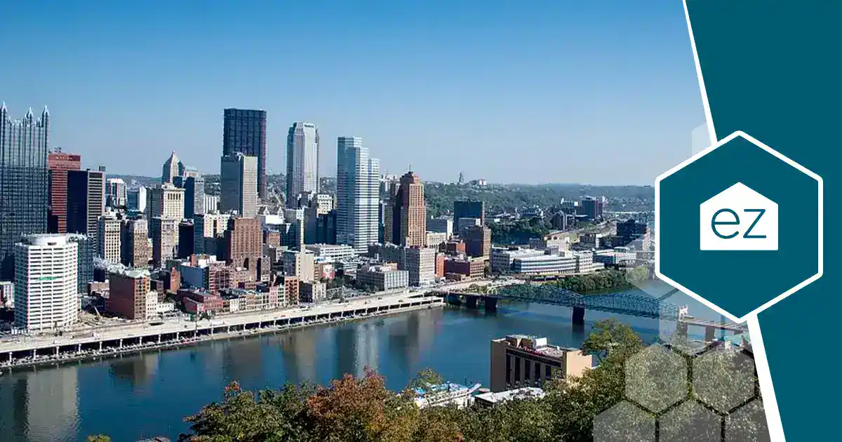 Aerial view of the Pittsburgh, Pennsylvania skyline