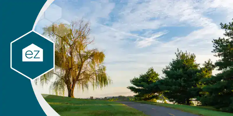A clear blue sky over Potomac West in Alexandria, Virginia, in inner Northern Virginia