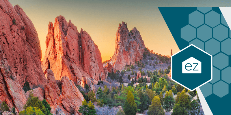 Garden of the Gods with Pikes Peak behind Colorado Springs